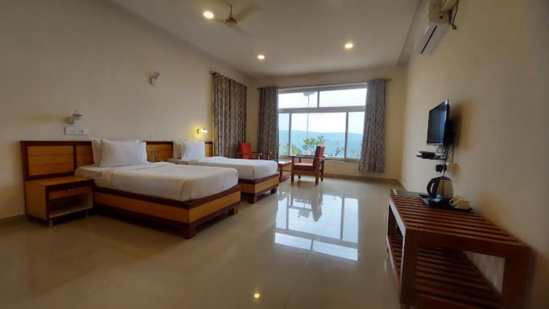 Hotel Haritha , Eegalapenta Srisailam 外观 照片